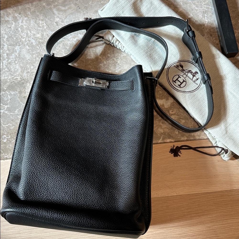Designer Birkin Style So Kelly 22 Leather Handbag Black / PHW - Brand New 🆕